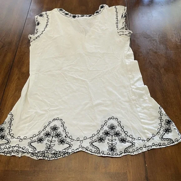 15 items BCBGMaxAzria Cream Blouse  Sz large Ptp 15 “bundle for kellyellie2023 - Picture 6 of 6